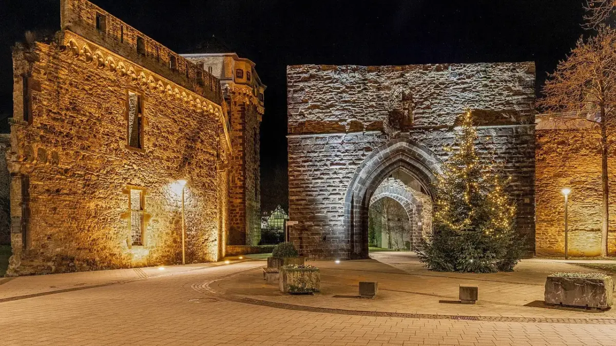 5 pladsbesparende løsninger til garderoben i entréen