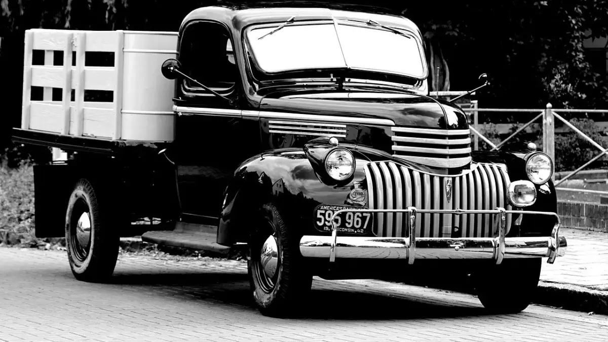 7 idéer til indbyggede reoler omkring en døråbning