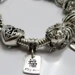 7 tegn på ægte sterlingsølv i dine arvestykker