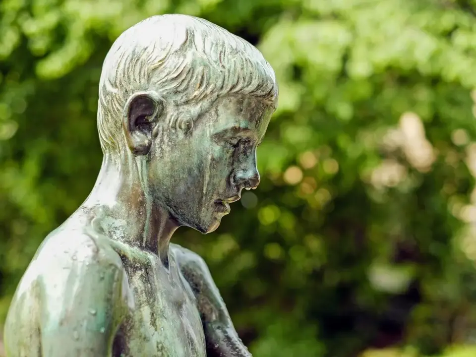 Hvad er bronze? Hemmelighederne bag et tidløst metal