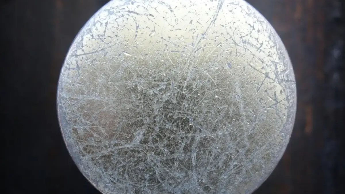 Hvad er messing? Hemmelighederne bag det gyldne metal, du møder hver dag